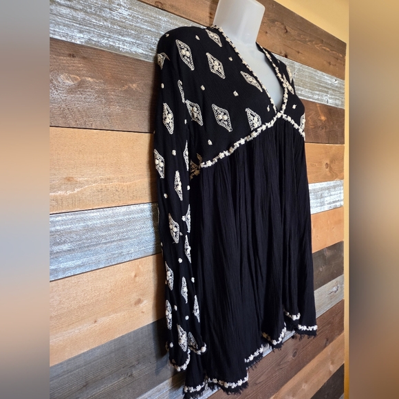 Free People Tunic Top - Picture 4 of 8